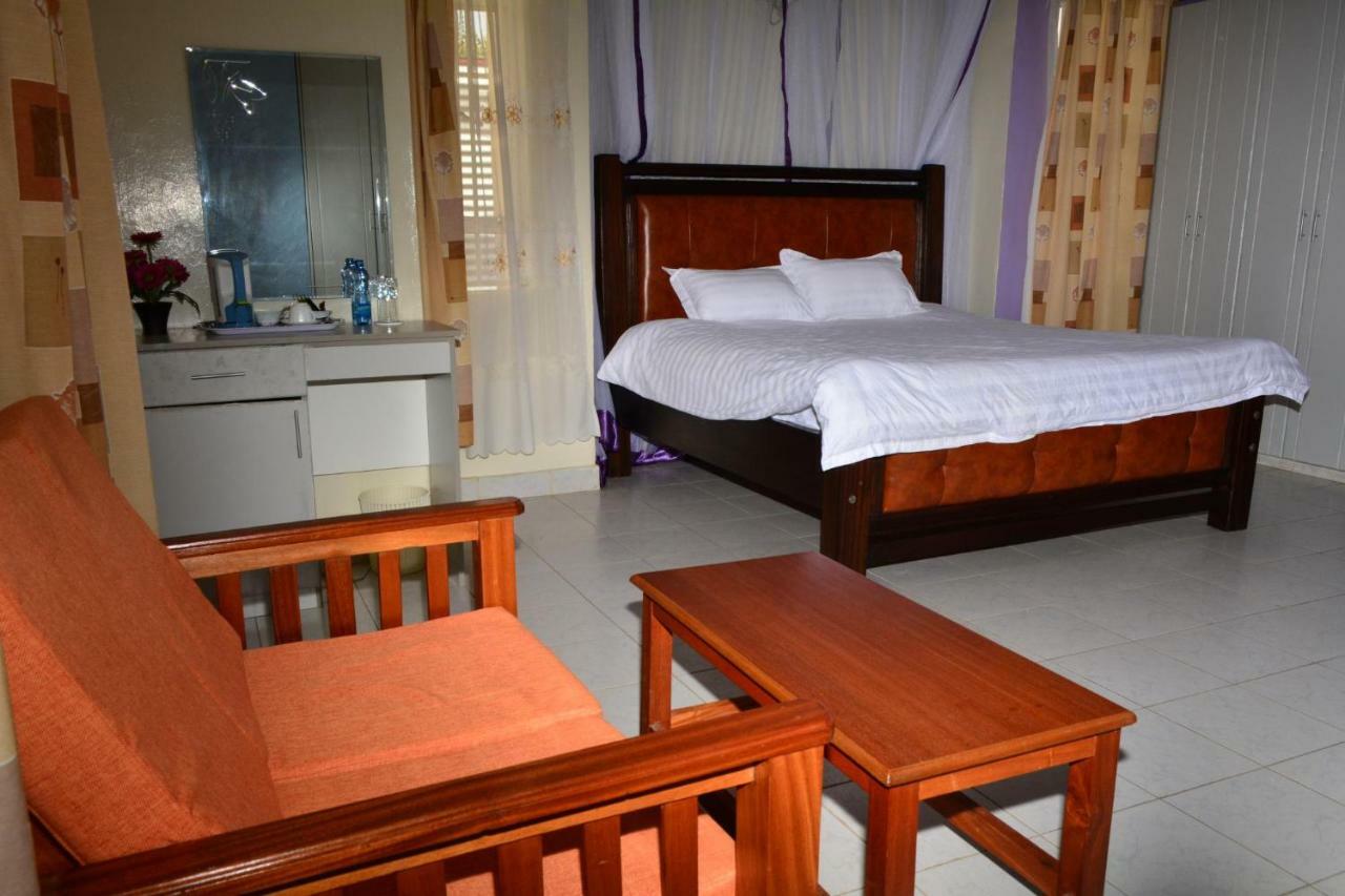 Hotel Tommy's Airport Lounge Syokimau Exterior foto